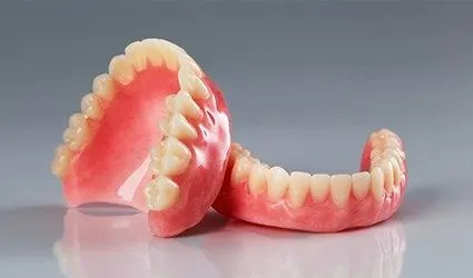 Full denture prior to placement