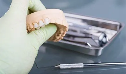 Model smile with fixed bridge restoration