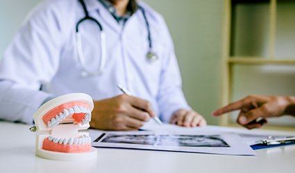 Model smile and dental patient forms